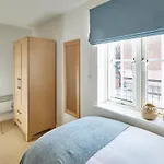 Host & - Harbour View 아파트