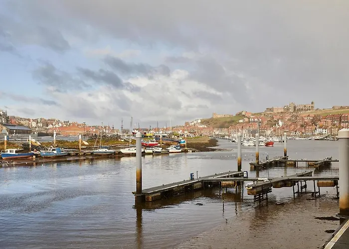 Host & - Harbour View Appartement